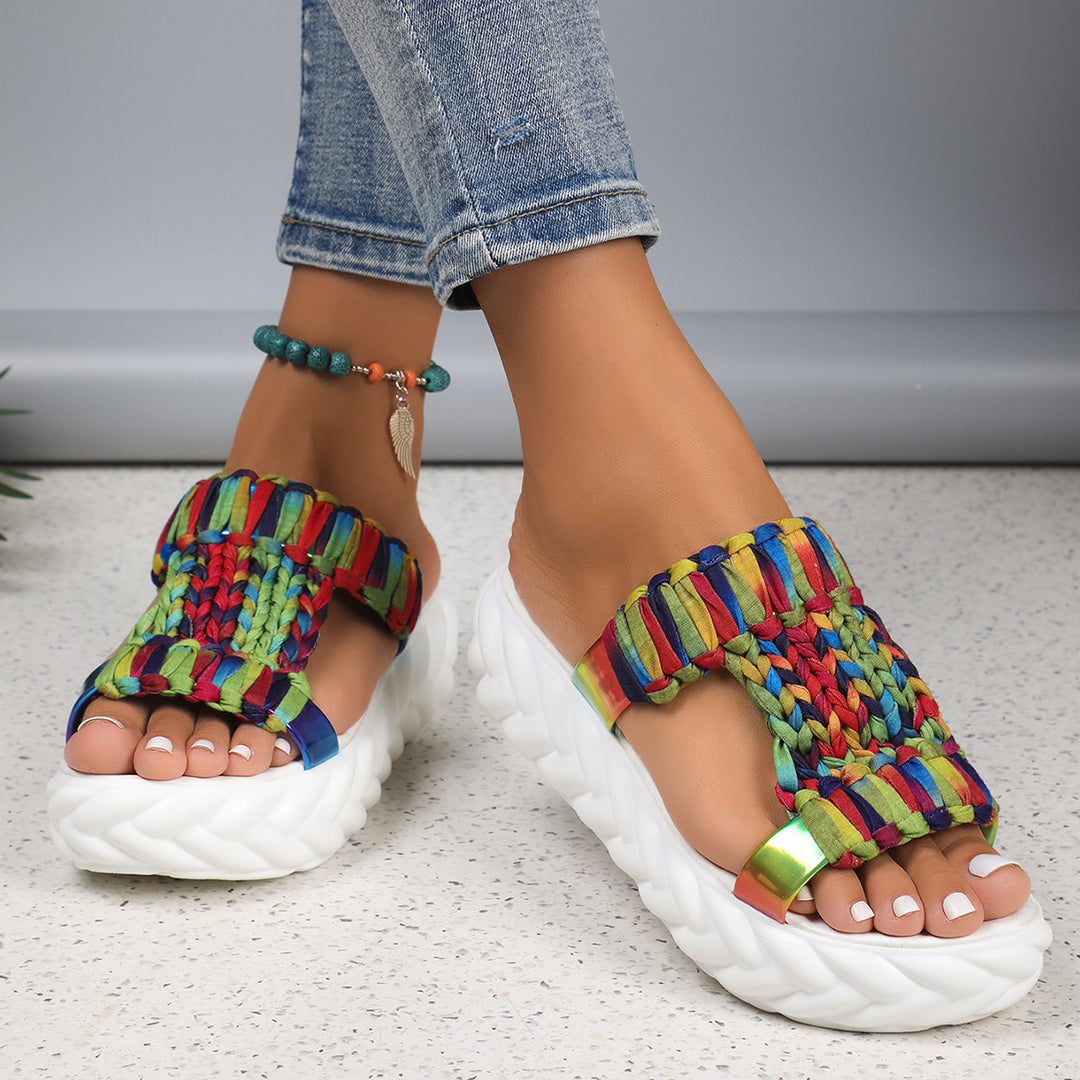 Damen Komfortable und stylische Sandalen mit breiten, geflochtenen Riemen EB