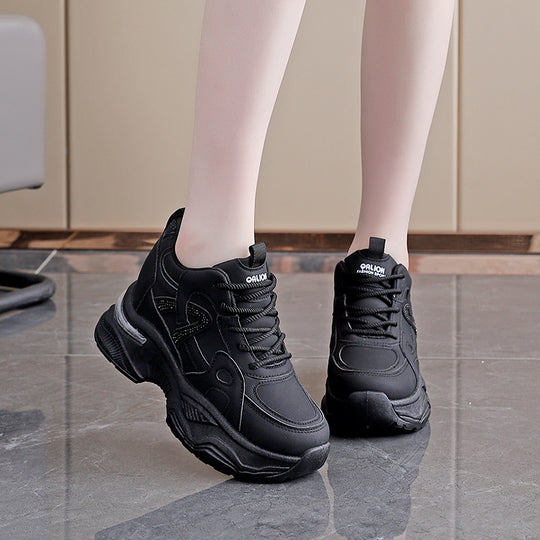 Damen modische Sneakers mit dämpfenden Eigenschaften und sportlichem Design EB
