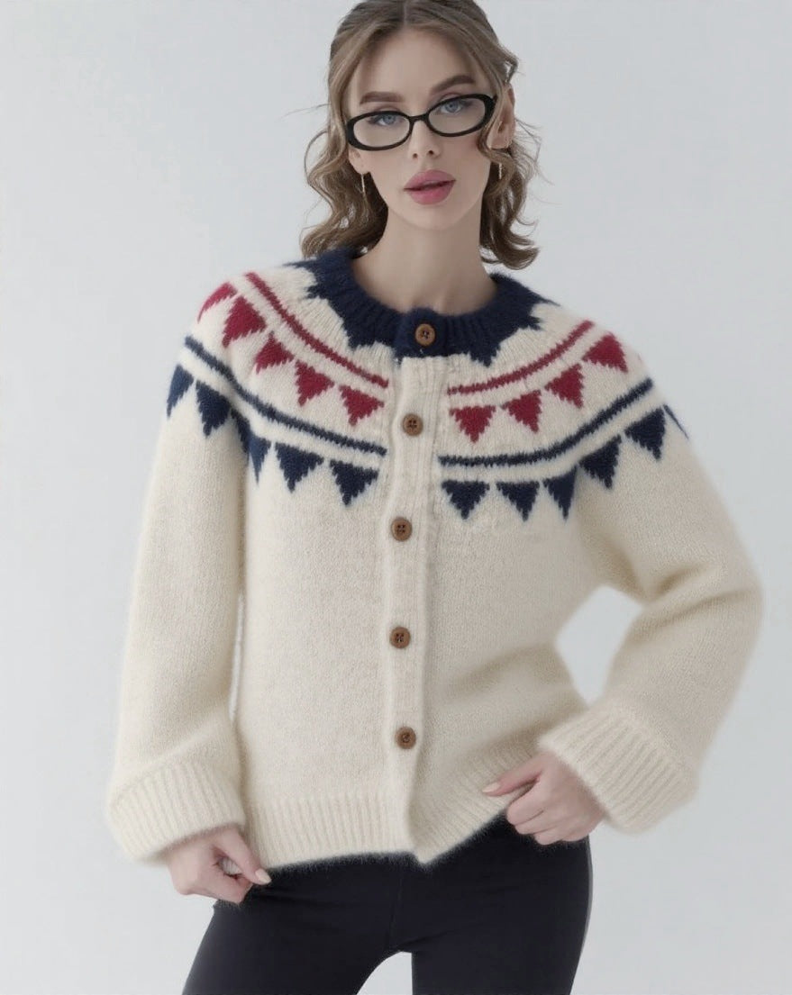 Damen kuscheliger Strickcardigan mit grafischem Norweger-Muster und Holzknopfdetails EB