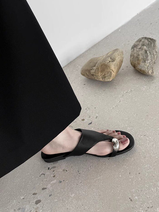 Damen Zehentrenner mit elegantem Schmuckdetail EB