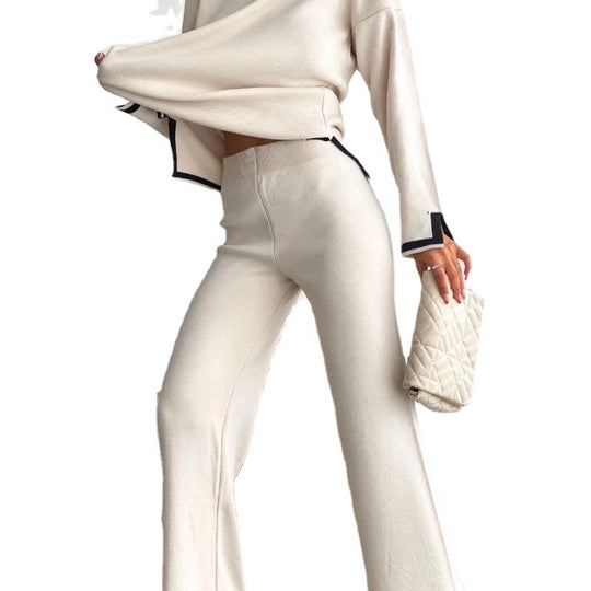 Damen entspannendes Loungewear-Set mit kontrastierenden Saumdetails EB