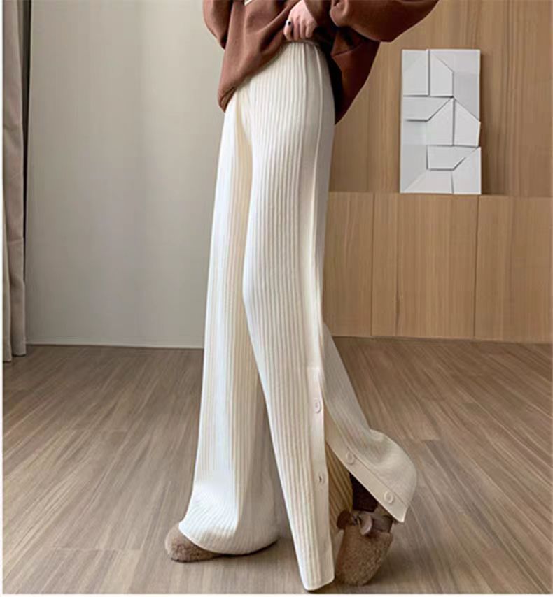 Damen Elegante Strickhose mit dekorativen Knopfdetails EB