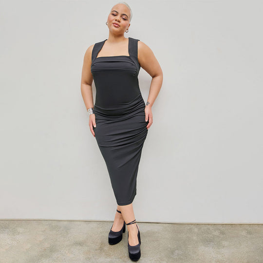 Damen figurbetontes Midikleid mit Quadrat-Ausschnitt und Raffungen EB