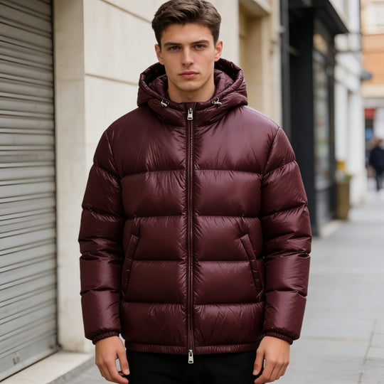 Herren nan steppte Kapuzenjacke mit glänzender Oberfläche, warmer Synthetikfüllung und Zweiwege-Reißverschluss EB