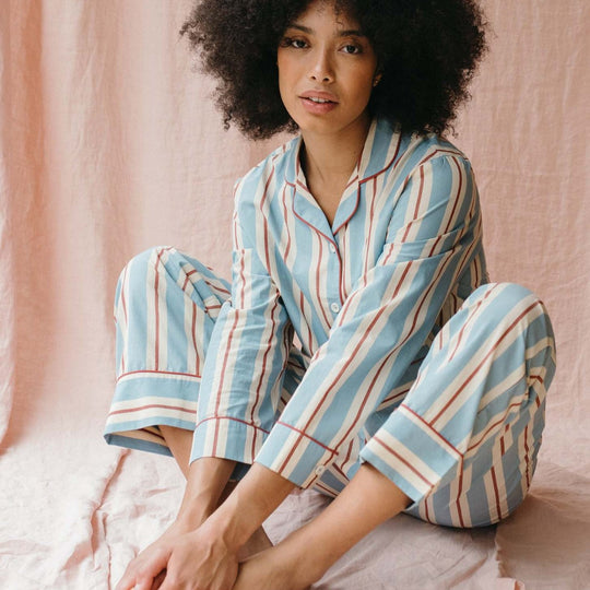 Damen Pyjama-Set mit modischem Streifenmuster EB
