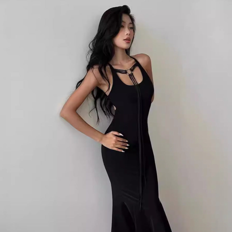 Damen elegantes Maxikleid mit verstellbaren Trägern und raffiniertem Ausschnitt EB