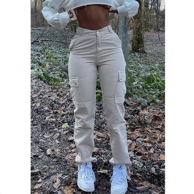 Damen weite Cargo-Jeans mit praktischen Seitentaschen und entspannter Passform EB
