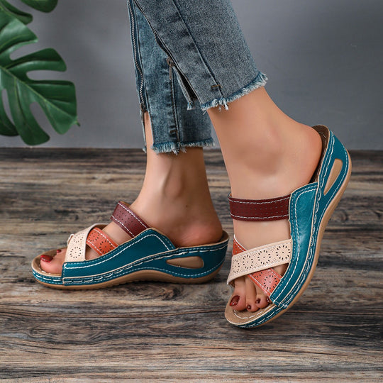 Damen Komfortable Clogs mit modischem Riemendesign EB