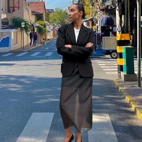 Damen Elegante durchsichtige Midi-Rock mit seitlichen Schlitzen und strukturierter Taille EB