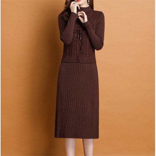 Damen elegantes Strickkleid mit hochgeschlossenem Kragen und dekorativem Zopfdesign EB