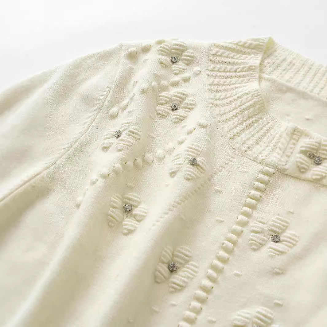 Damen eleganter Strickpullover mit floralem Design EB