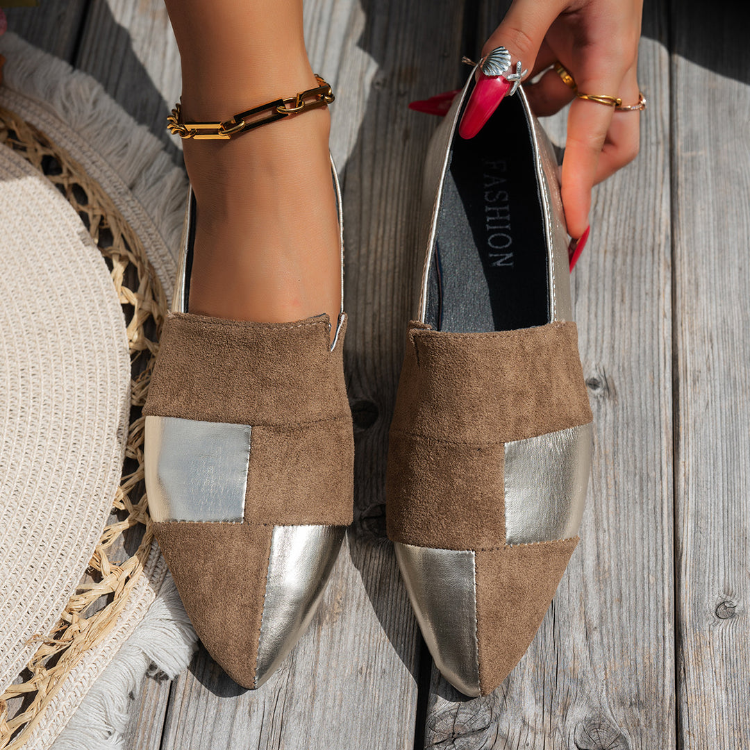 Damen modische Slipper mit glänzendem Obermaterial und weichem Fußbett EB