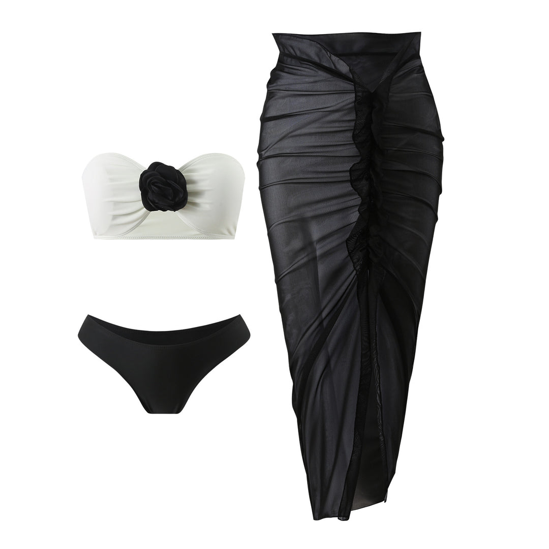 Damen Bikini-Set mit schicker Röschenapplikation und raffiniertem Wickelrock EB