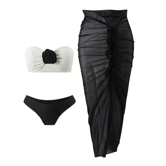 Damen Bikini-Set mit schicker Röschenapplikation und raffiniertem Wickelrock EB