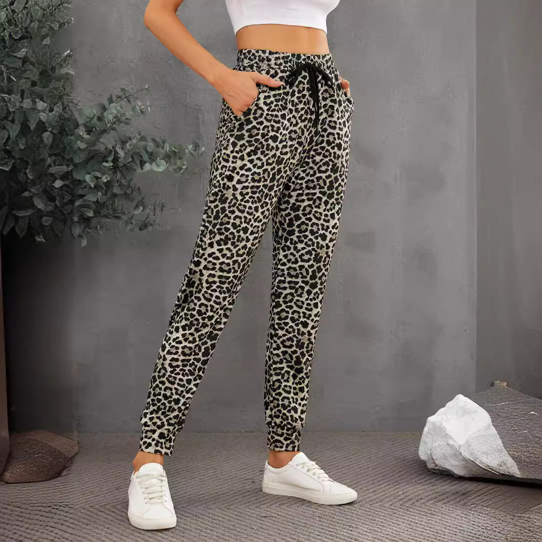 Damen Modische Sporthose im trendigen Leopardenmuster EB