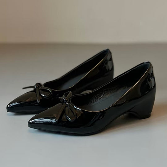Damen elegante Pumps mit modischem Schleifenakzent und bequemer Passform EB