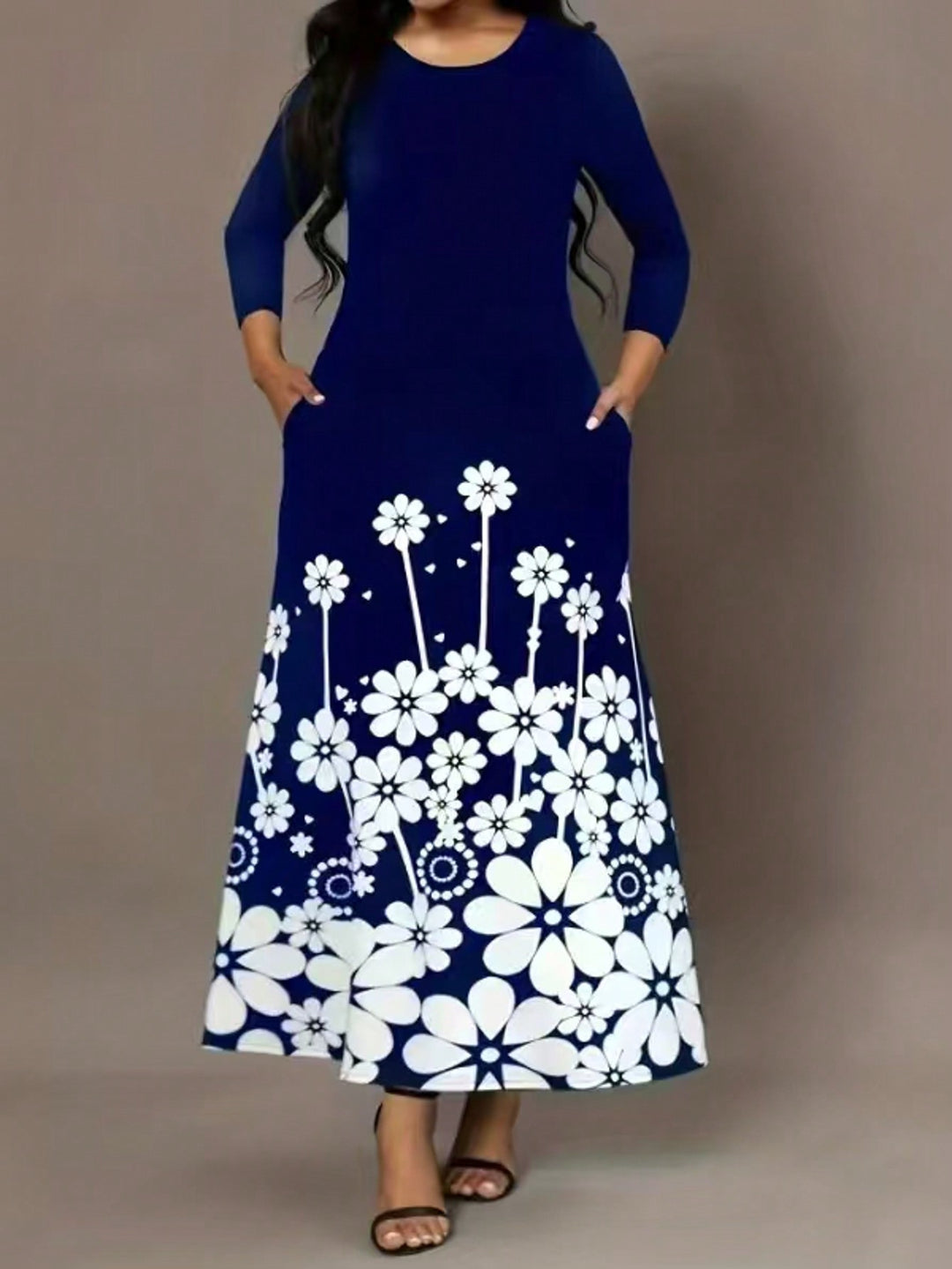 Damen Maxikleid mit floralen Mustern und praktischen Taschen EB