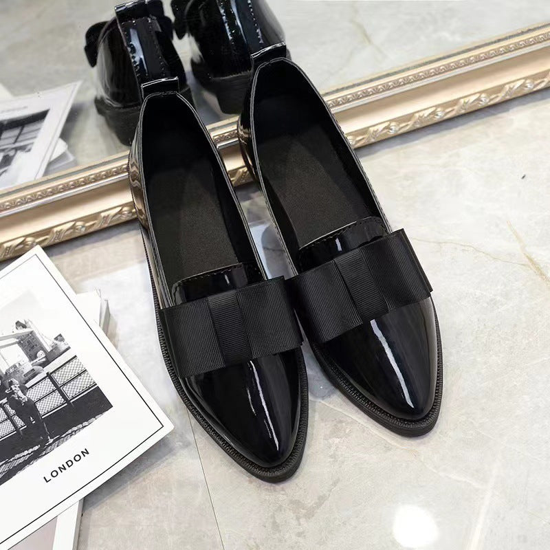 Damen Ballerinas aus Hochglanz-Leder mit eleganter Schleifen-Applikation EB