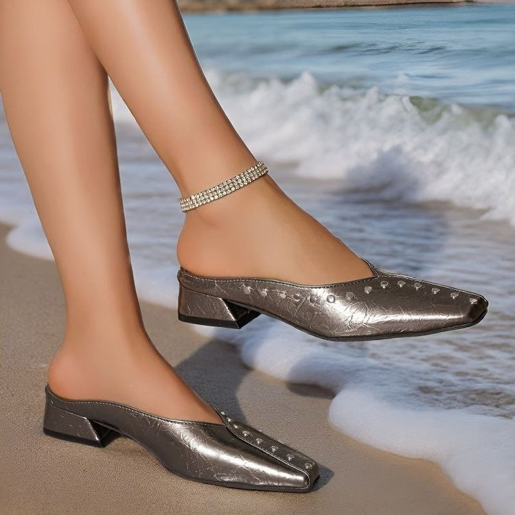 Damen Mules mit modischem Riemendesign und eleganten Schmuckdetails EB