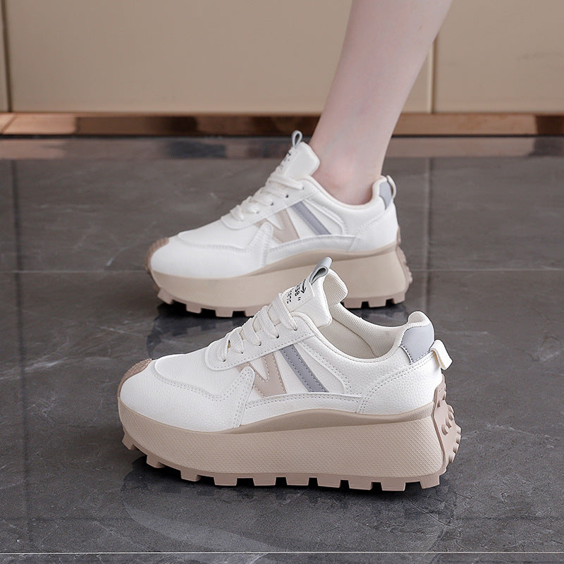 Damen Chunky Sneakers mit eleganter Plateau-Sohle und modischem Design EB