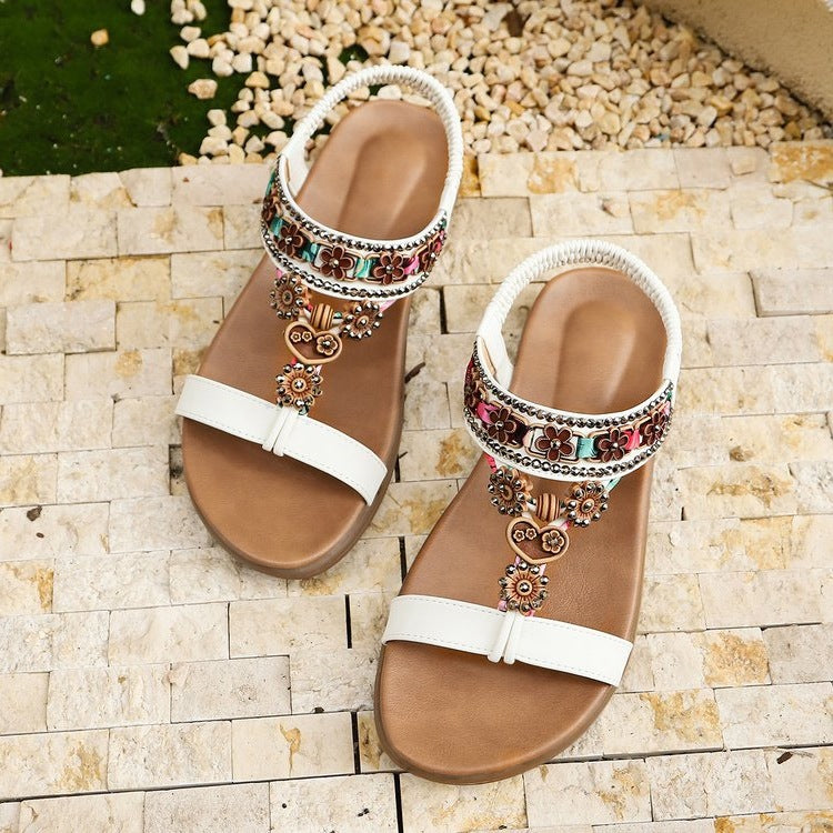 Damen Riemchen-Sandalen mit filigranen Verzierungen EB