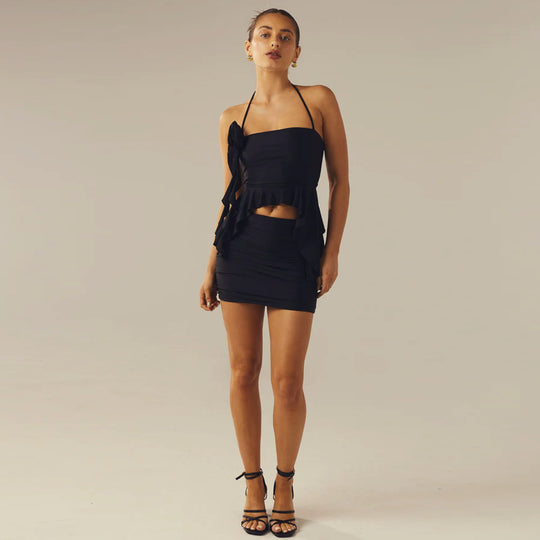 Damen Charmantes Top mit asymmetrischem Schnitt und Blumenakzent EB