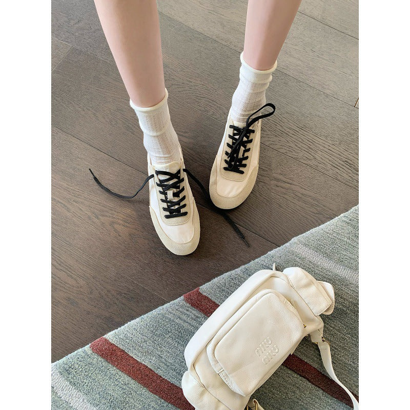 Damen Sportliche Sneaker mit elastischer Passform und atmungsaktiver Obermaterialkombination EB