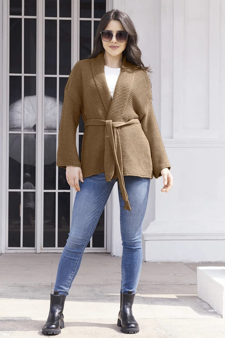 Damen Strickjacke mit Bindegürtel und lässigem Schnitt EB