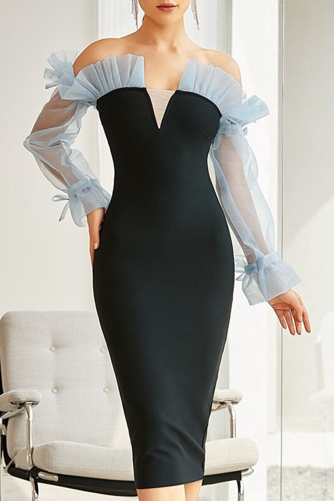 Damen Figurbetontes Cocktailkleid mit transparenten Puffärmeln und elegantem V-Ausschnitt EB