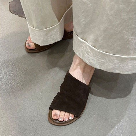 Damen bequeme und stilvolle Riemensandalen mit weichem Obermaterial EB