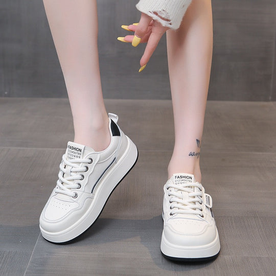 Damen Sportliche Komfort Sneakers mit dämpfender Sohle EB