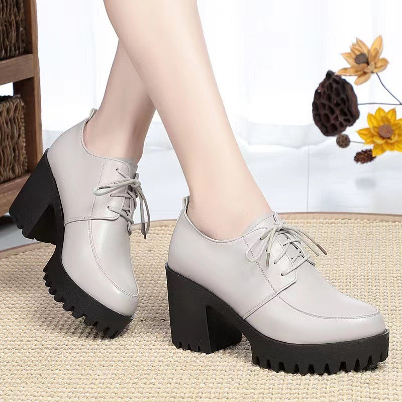 Damen Trendige Schnürstiefeletten mit robustem Blockabsatz EB