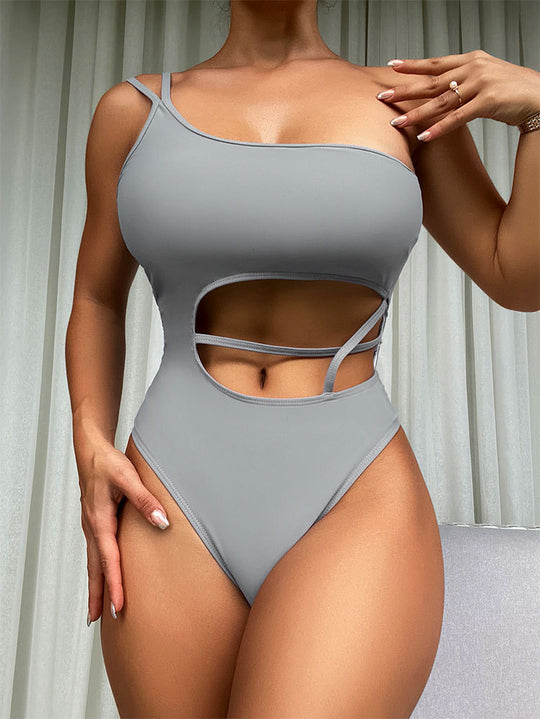 Damen Einteiliger Badeanzug mit asymmetrischem Schnitt und trendigen Cut-Outs EB