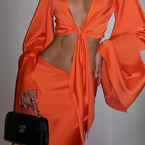 Damen Elegantes Maxikleid mit ausgestellten Ärmeln und tiefem V-Ausschnitt EB