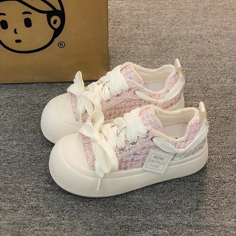Damen Retro-Inspirierte Sneakers mit atmungsaktivem Obermaterial und modischem Design EB