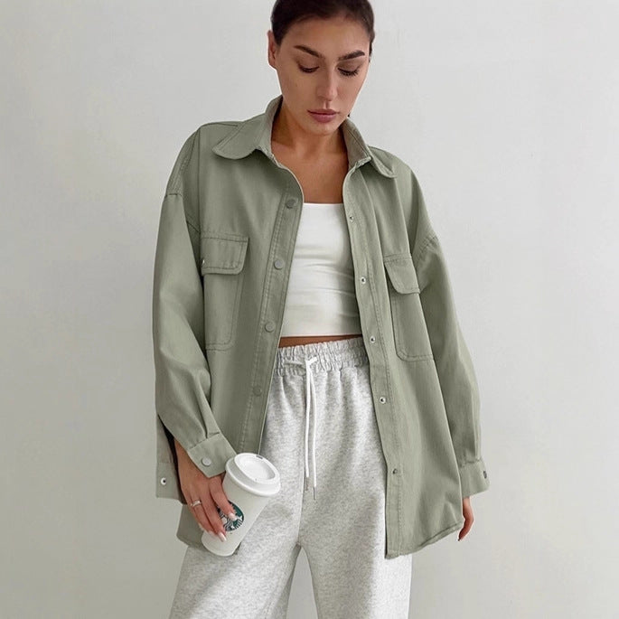 Damen Oversized Utility-Hemdjacke mit praktischen Taschen und lässigem Schnitt EB