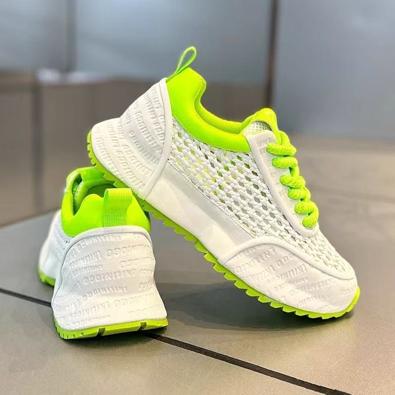 Damen Sportliche Sneaker mit atmungsaktiver Netzstruktur und dämpfender Sohle EB