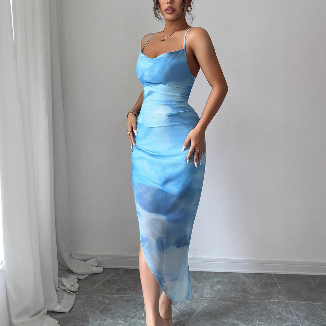 Damen Wickelkleid mit asymmetrischem Schnitt und raffinierten Rüschendetails EB