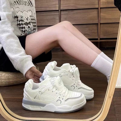 Damen Sneakers mit innovativem Dämpfungssystem und klassischem Design EB