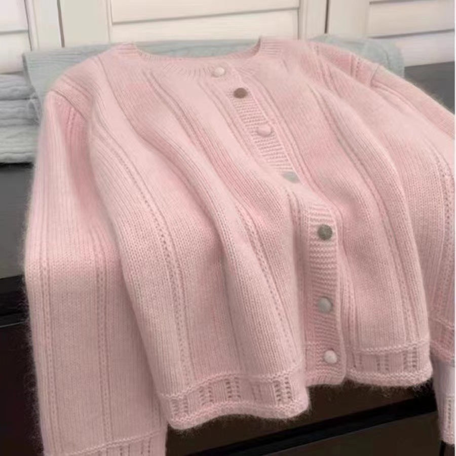 Damen Strickjacke mit dekorativem Rippdesign und Knopfverschluss EB
