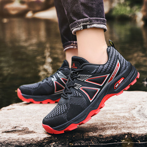 Damen Outdoor-Laufschuhe mit rutschfester Sohlenkonstruktion und atmungsaktivem Obermaterial EB