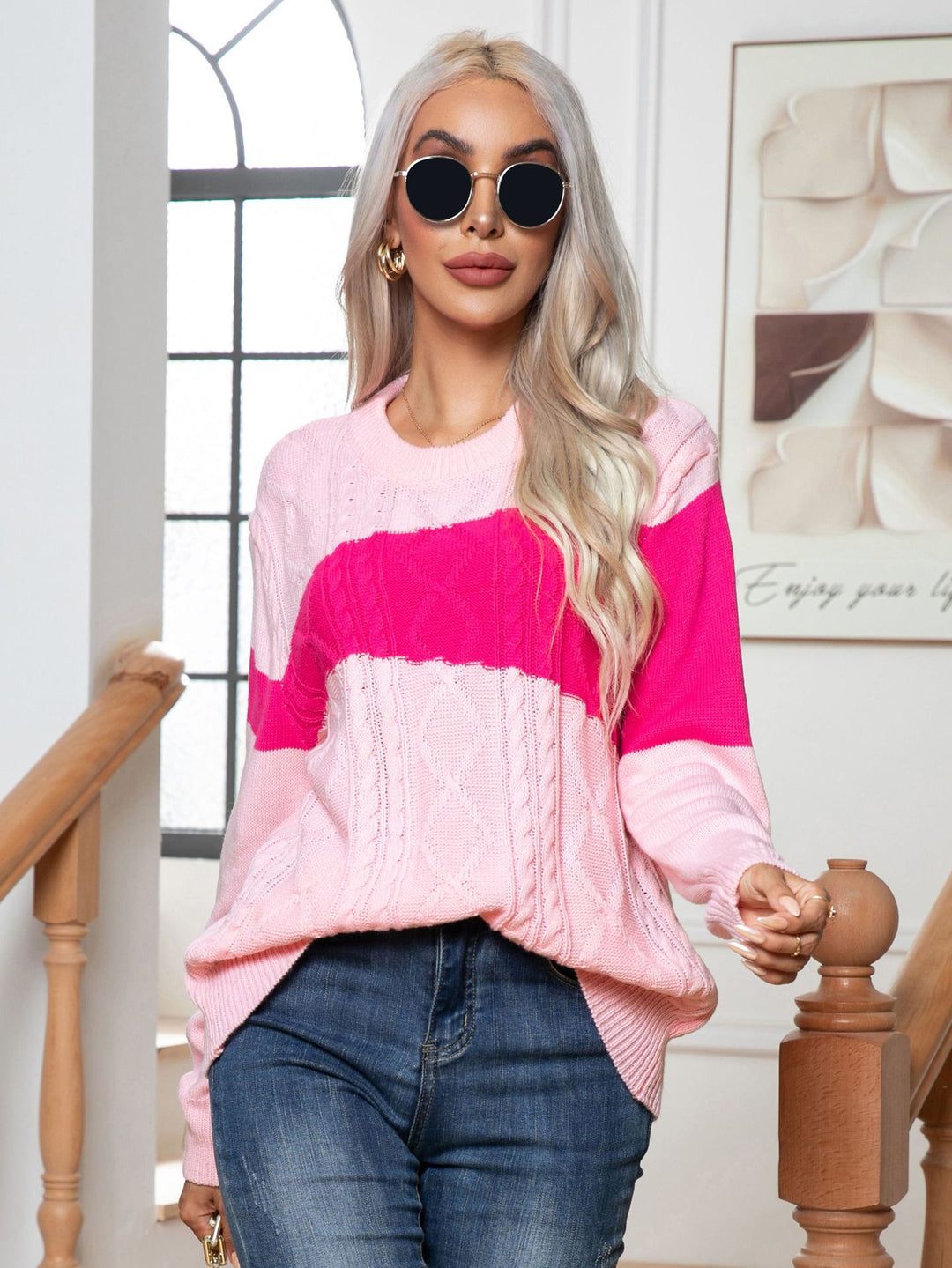 Damen Strickpullover mit modernen Kontrasten und Zopfmuster EB
