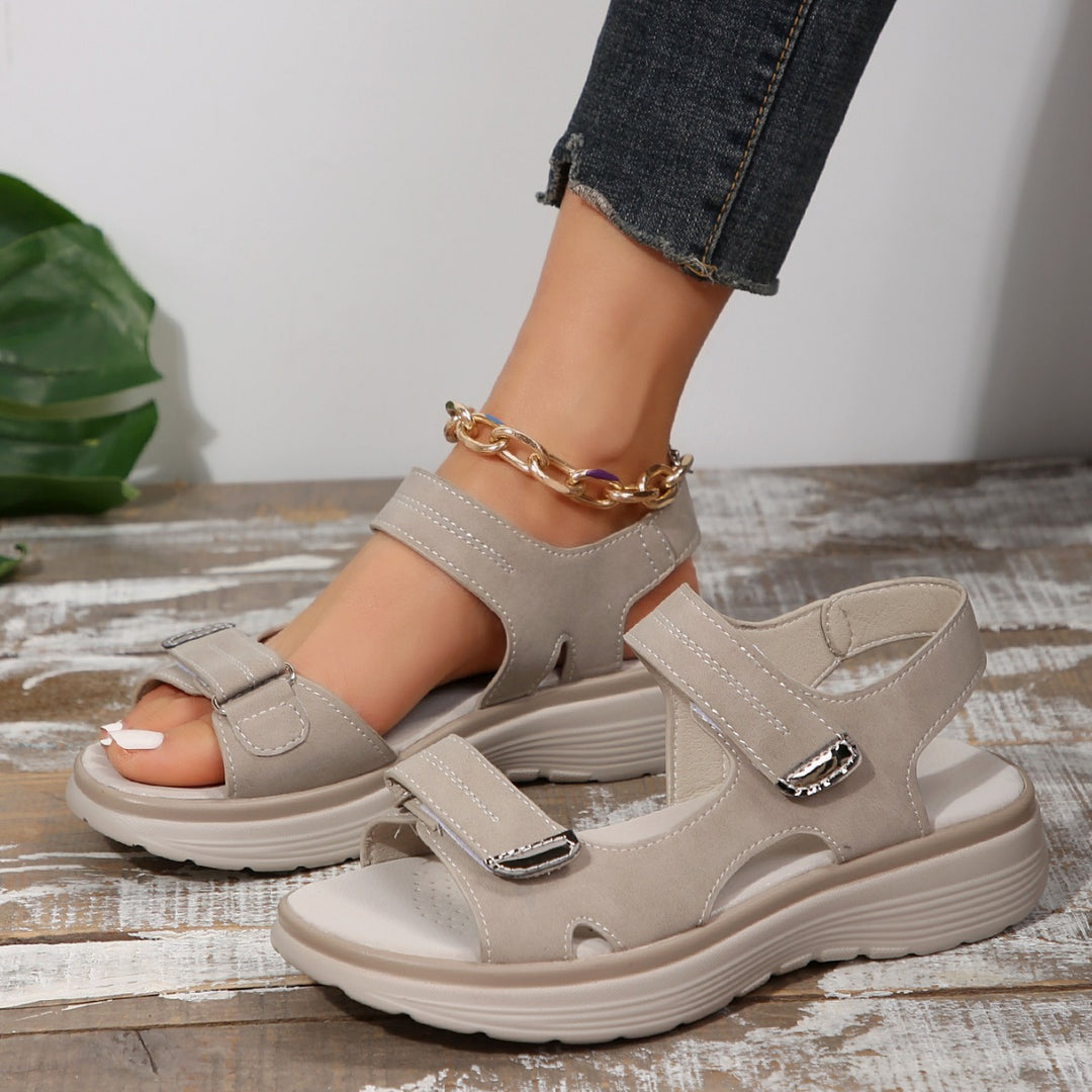 Damen Komfortsandalen mit verstellbaren Klettverschlüssen und ergonomischem Fußbett EB