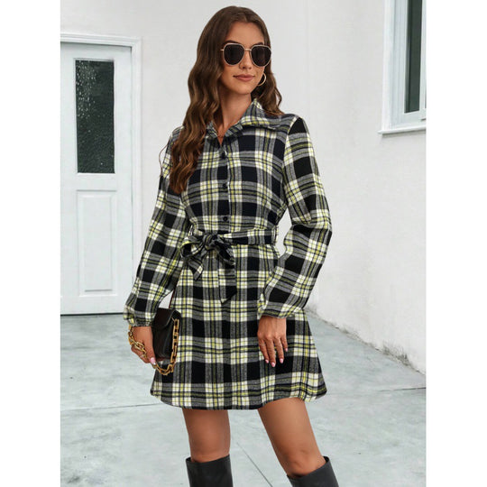 Damen Hemdblusenkleid mit karriertem Muster und Bindegürtel EB
