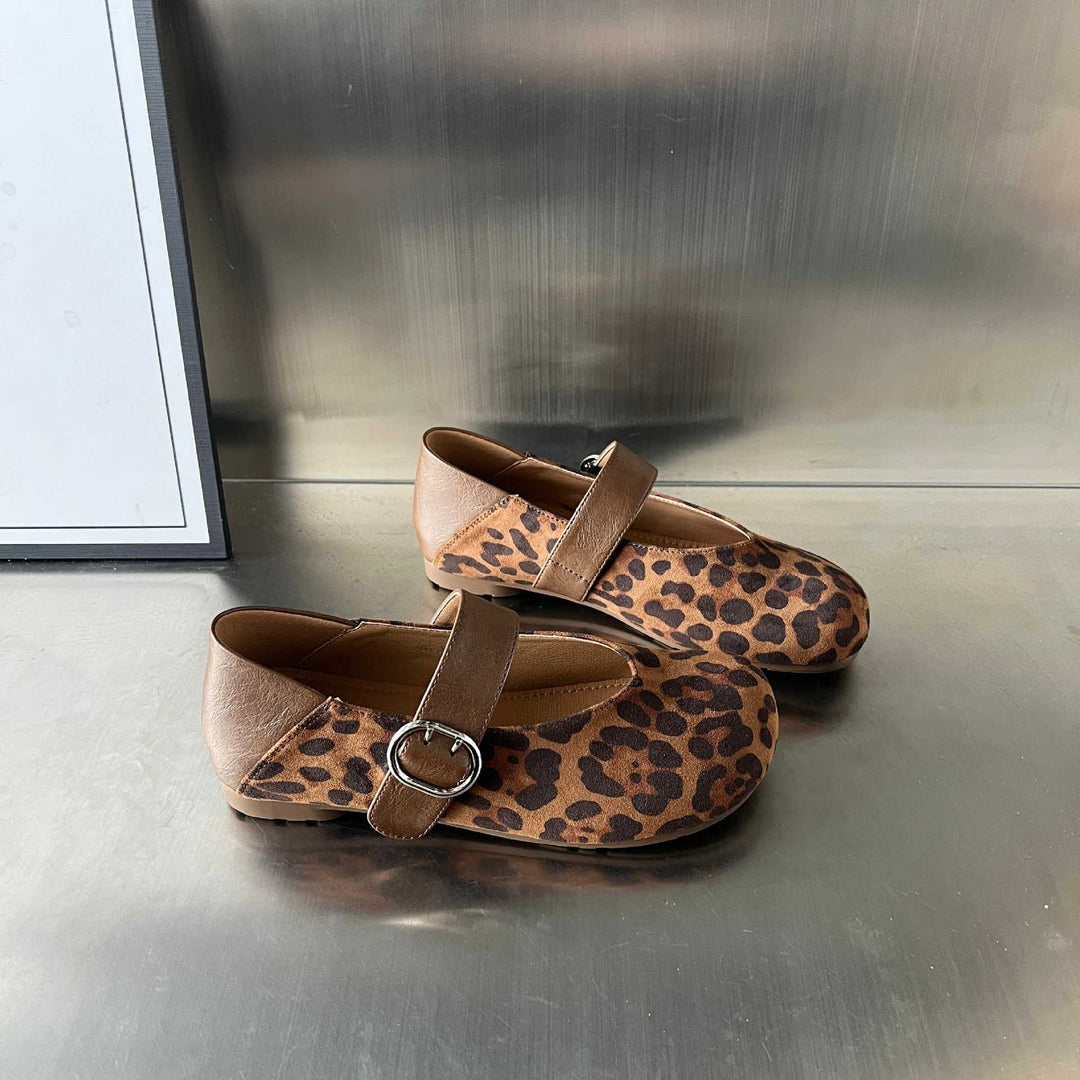 Damen Mokassins mit elegantem Riemen und hochwertiger Veloursoberfläche EB