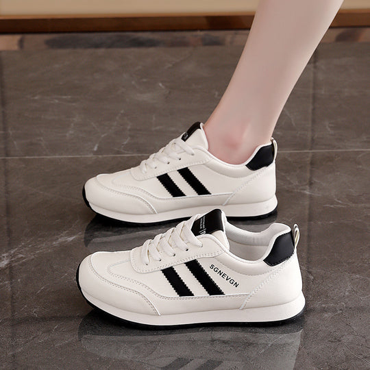 Damen Sportliche Sneakers mit modernem Design und atmungsaktiver Oberfläche EB
