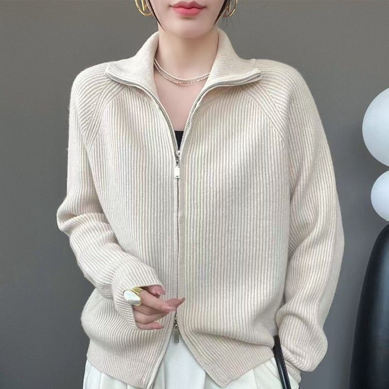 Damen Strickjacke mit hohem Kragen EB