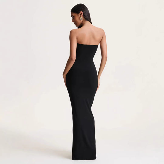 Damen Elegantes und figurbetontes Abendkleid mit gerafftem Design und schimmerndem Detail EB