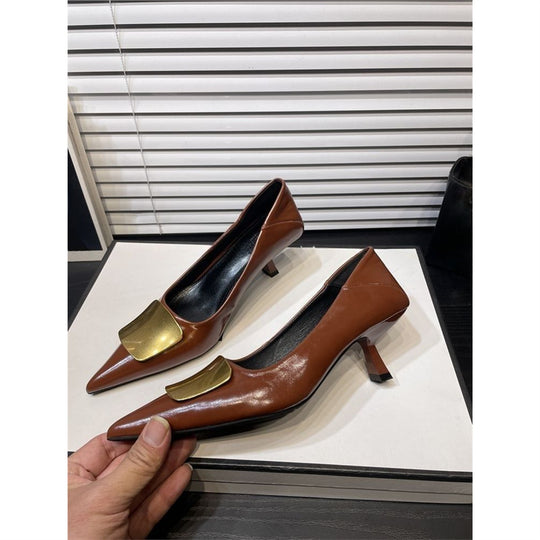 Damen spitze Stiletto-Pumps mit dekorativem Goldakzent EB