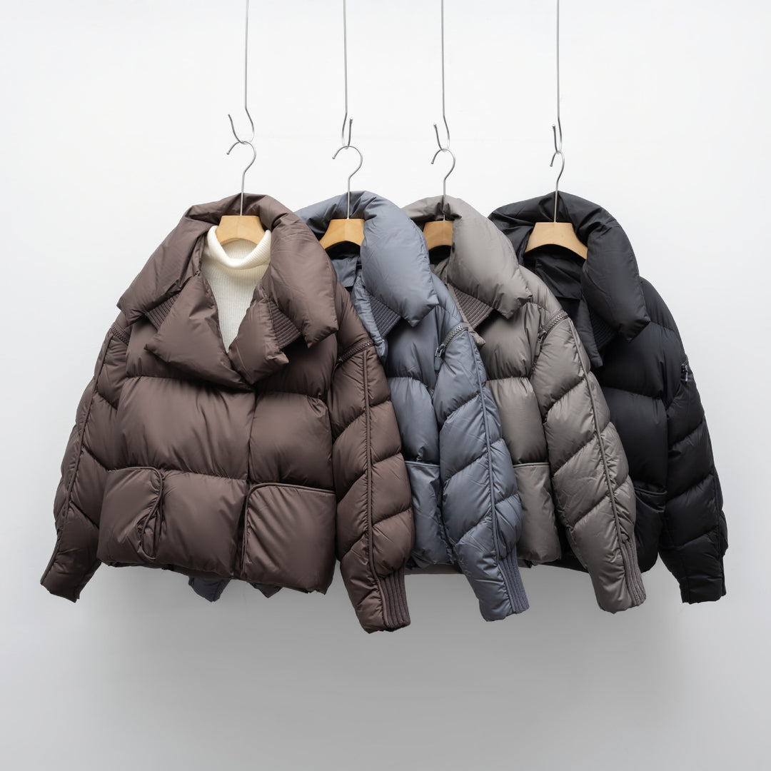 Damen modische verkürzte Steppjacke mit hoch geschlossenem Kragen und praktischen Taschen EB